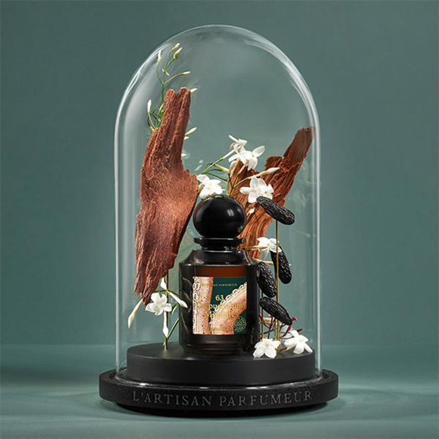 Crepusculum Mirabile 63 Eau de Parfum Women and Men L Artisan Parfumeur